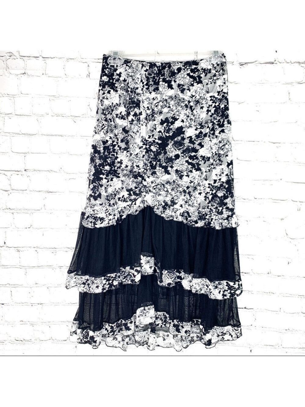 EUC-VINTAGE Layered Frills Ruffles,MeshNet, Ultra Soft,Grunge, B/W Printed Skirt